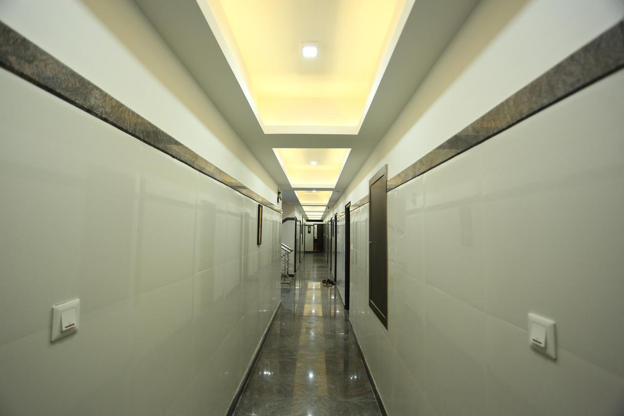 Hotel Rr International Bangalore Ngoại thất bức ảnh